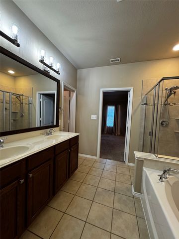 4548 Fern Valley Drive, Fort Worth, TX 76244
