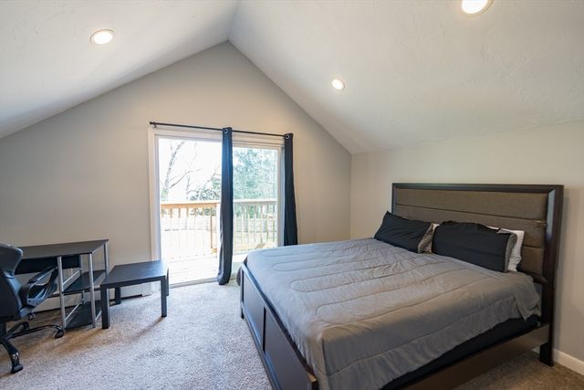 38 Hapgood Rd, Worcester, MA 01605