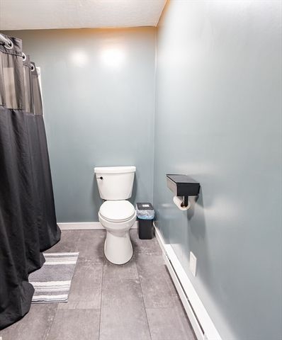 38 Hapgood Rd, Worcester, MA 01605