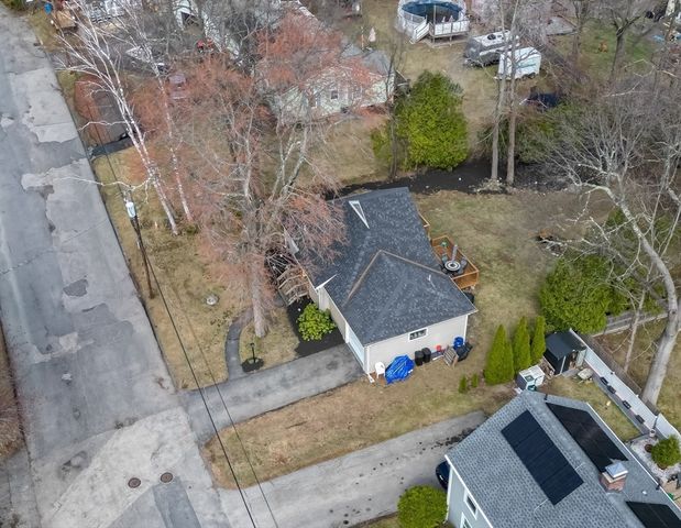 38 Hapgood Rd, Worcester, MA 01605