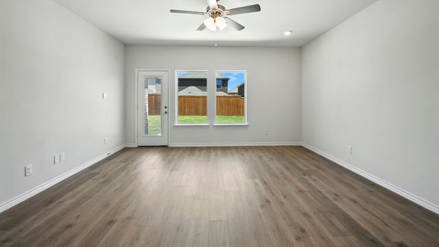 2124 Crockett Way, Anna, TX 75409
