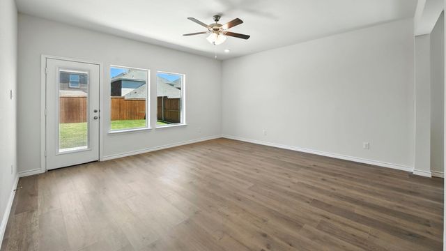 2124 Crockett Way, Anna, TX 75409