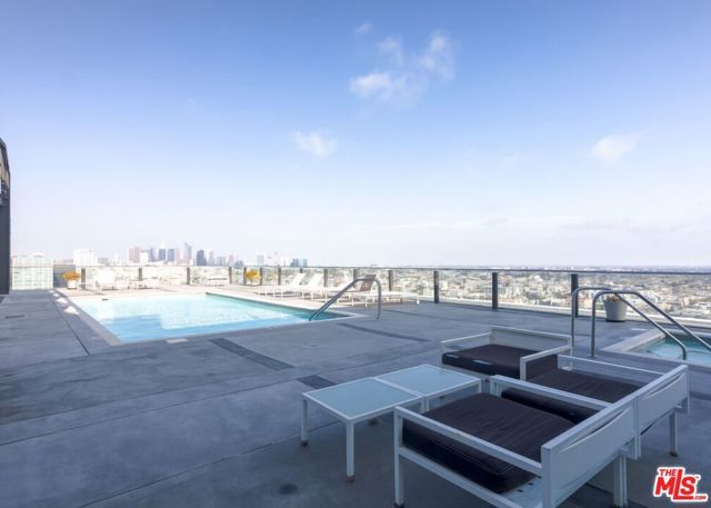 3810 Wilshire Boulevard 1012, Los Angeles, CA 90010