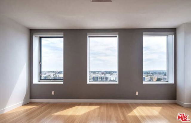 3810 Wilshire Boulevard 1012, Los Angeles, CA 90010