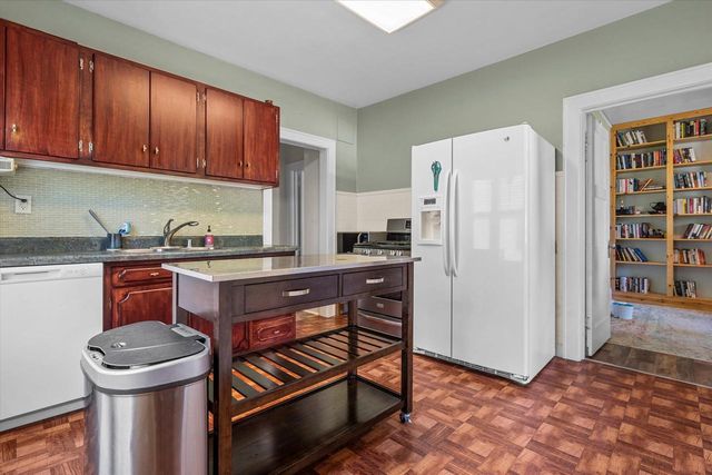3018 N 74th STREET, Milwaukee, WI 53210