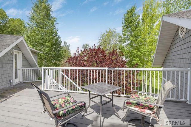 416 E 700 N, Firth, ID 83236