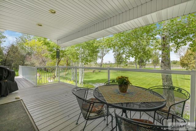 416 E 700 N, Firth, ID 83236