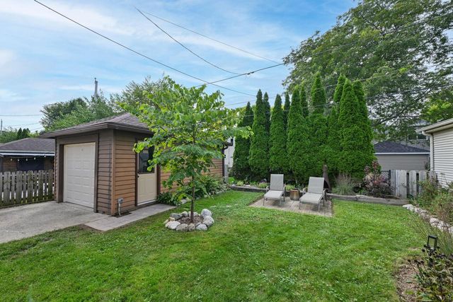 2563 N 71st STREET, Milwaukee, WI 53213
