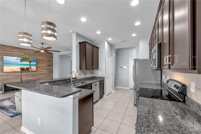 11236 77TH STREET E, Parrish, FL 34219