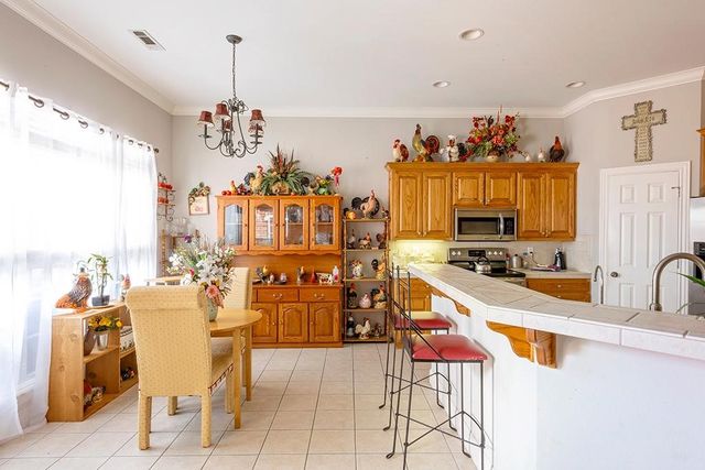 5805 41st Street, Rogers, AR 72758