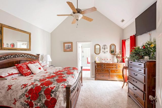 5805 41st Street, Rogers, AR 72758