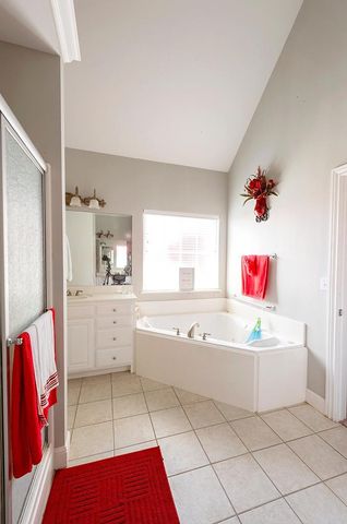 5805 41st Street, Rogers, AR 72758