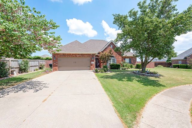 5805 41st Street, Rogers, AR 72758