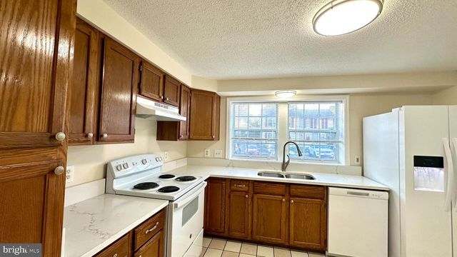 1727 JACOBS MEADOW DR, Severn, MD 21144