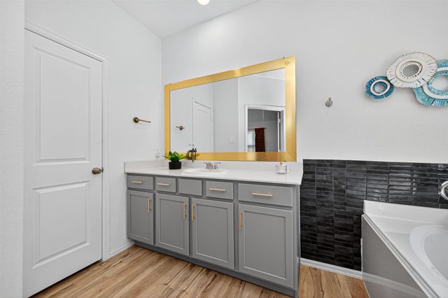 22121 Oakland Meadows Lane, New Caney, TX 77357