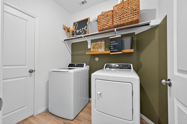 22121 Oakland Meadows Lane, New Caney, TX 77357