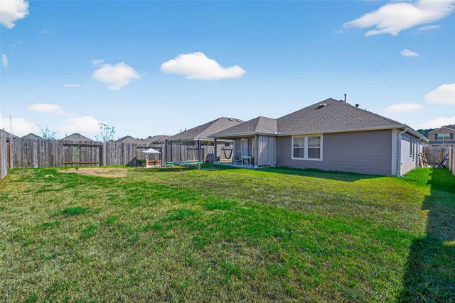 22121 Oakland Meadows Lane, New Caney, TX 77357