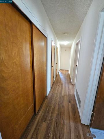 638 36Th St, Richmond, CA 94805