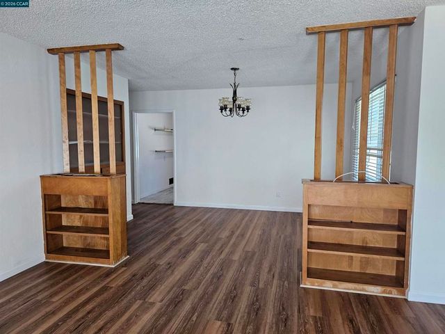 638 36Th St, Richmond, CA 94805