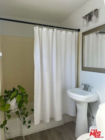 555 AGATE Street, Laguna Beach, CA 92651