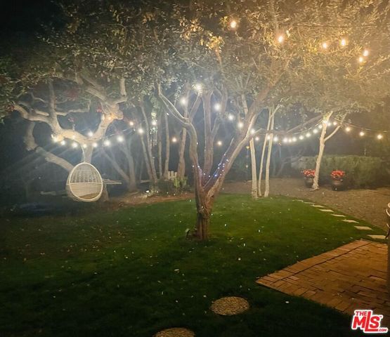 555 AGATE Street, Laguna Beach, CA 92651