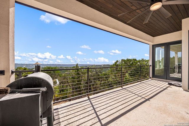 1848 Private Road 2771, Mico, TX 78056