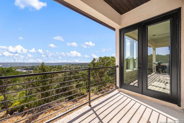 1848 Private Road 2771, Mico, TX 78056