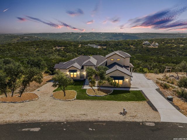 1848 Private Road 2771, Mico, TX 78056