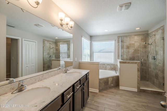 8182 DANCING FOX Street, Jacksonville, FL 32222