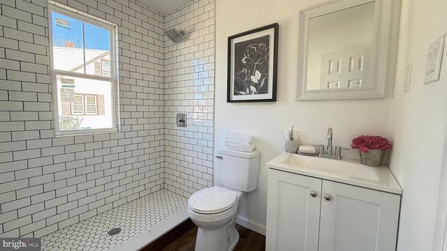 943 COLUMBUS RD, Burlington, NJ 08016