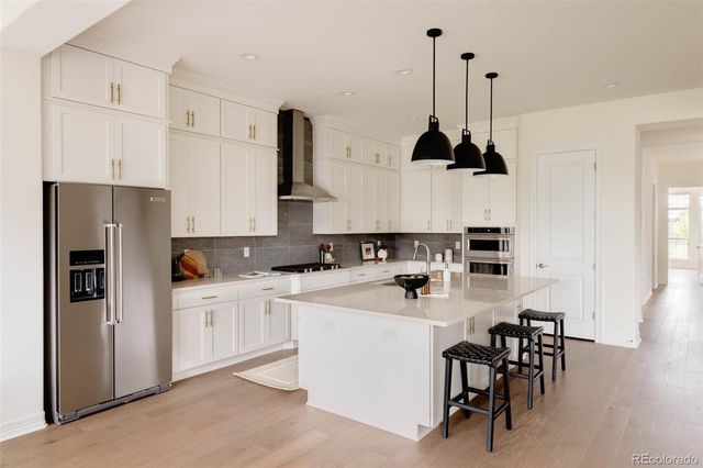 6608 S White Crow Court, Aurora, CO 80016