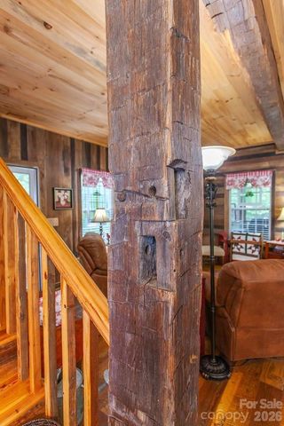138 Hubbell Lane, Robbinsville, NC 28771