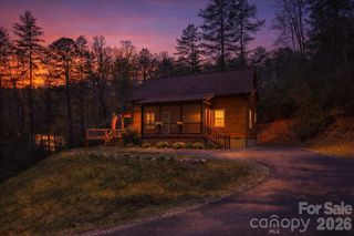 138 Hubbell Lane, Robbinsville, NC 28771