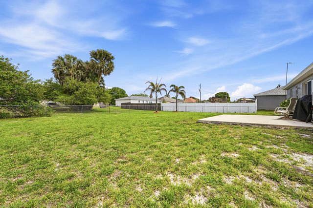 461 SW Exmore Avenue, Port St. Lucie, Port St Lucie, FL 34983