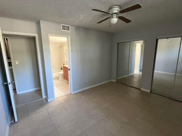 1915 Lavers Circle E E101, Delray Beach, FL 33444