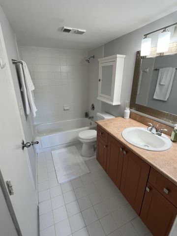 1915 Lavers Circle E E101, Delray Beach, FL 33444