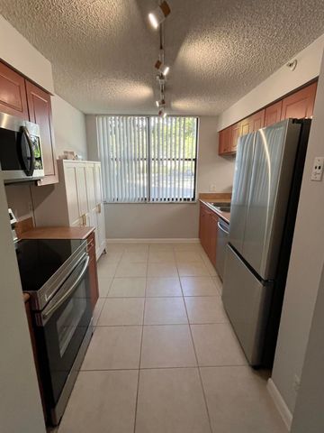 1915 Lavers Circle E E101, Delray Beach, FL 33444