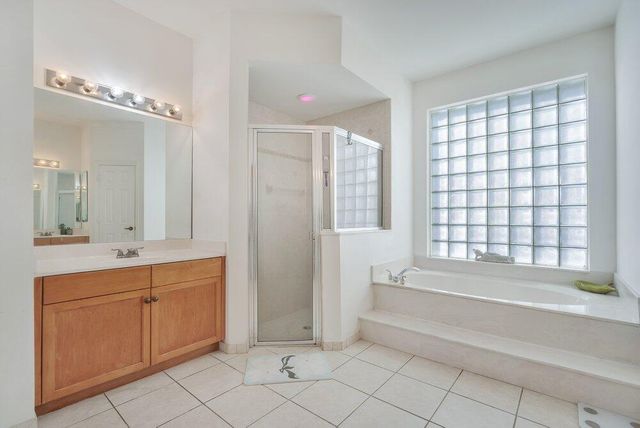 5005 NW 57th Terrace, Coral Springs, FL 33067