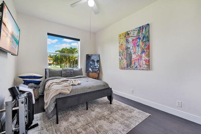 5005 NW 57th Terrace, Coral Springs, FL 33067