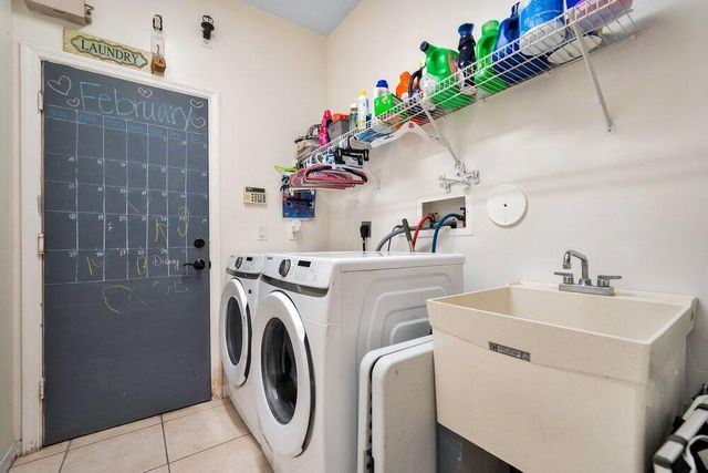 5005 NW 57th Terrace, Coral Springs, FL 33067
