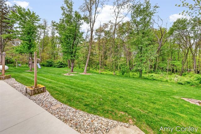 1214 Delaney Drive, Martin, MI 49070