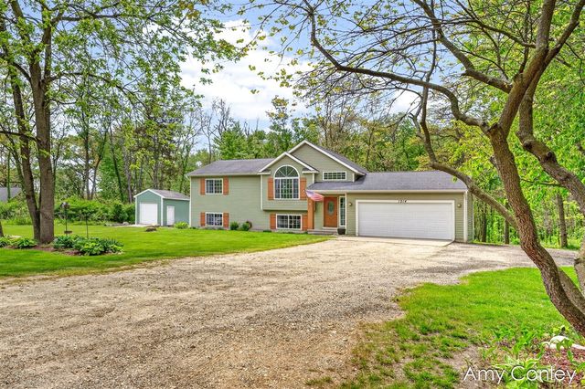 1214 Delaney Drive, Martin, MI 49070