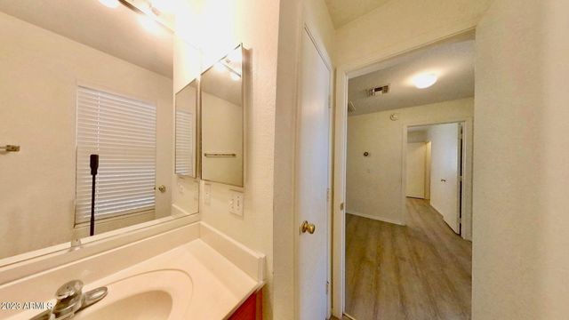 2277 E Palm Beach Drive, Chandler, AZ 85249