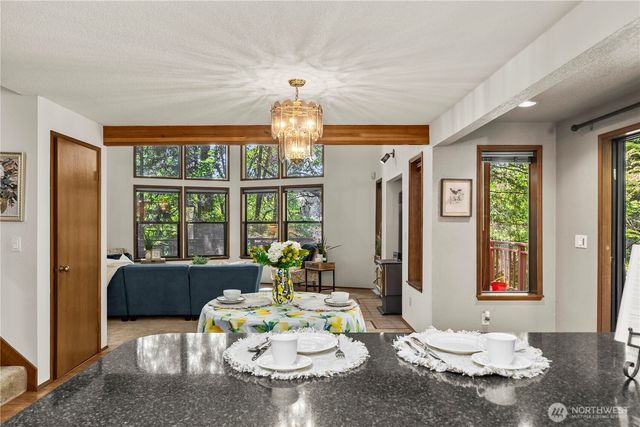 4725 Rehklau Road SE, Olympia, WA 98513