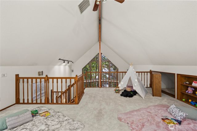 4725 Rehklau Road SE, Olympia, WA 98513