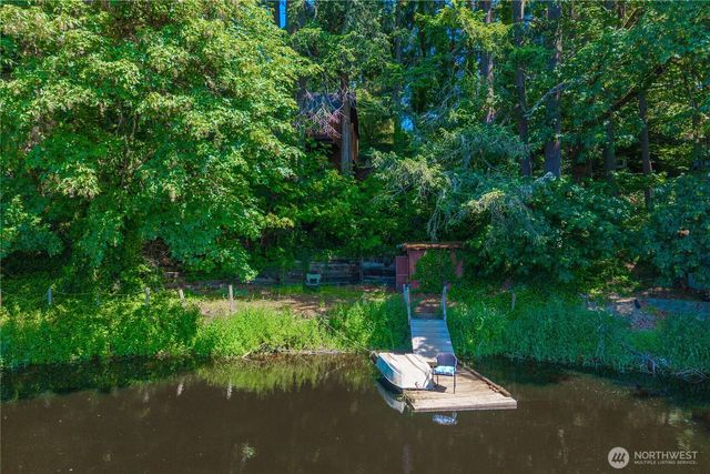 4725 Rehklau Road SE, Olympia, WA 98513