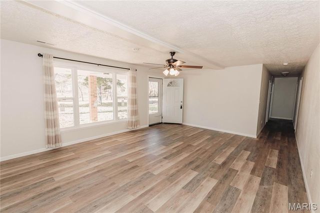 13830 Colorado Road, Dixon, MO 65459