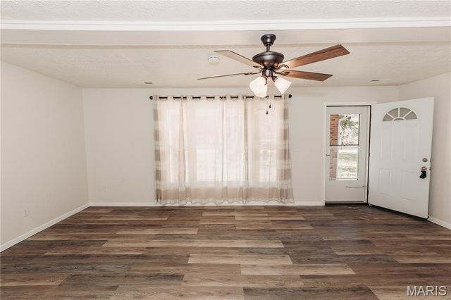 13830 Colorado Road, Dixon, MO 65459