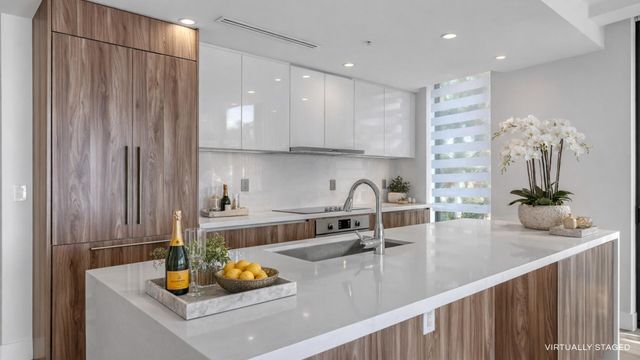 106 Inlet Way 201, Palm Beach Shores, FL 33404