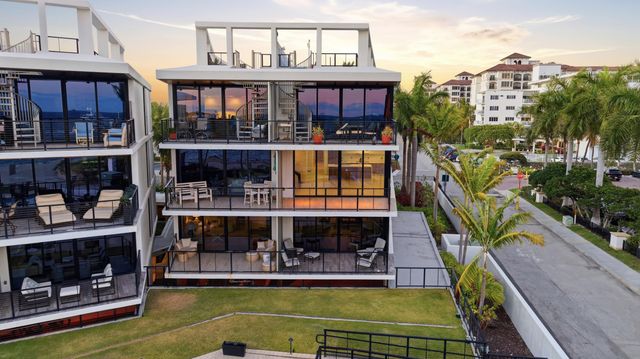 106 Inlet Way 201, Palm Beach Shores, FL 33404